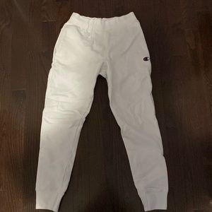 WHITE CHAMPION SWEATPANTS